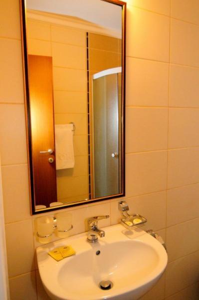 Hotel Termal Feredőgyógy Kültér fotó