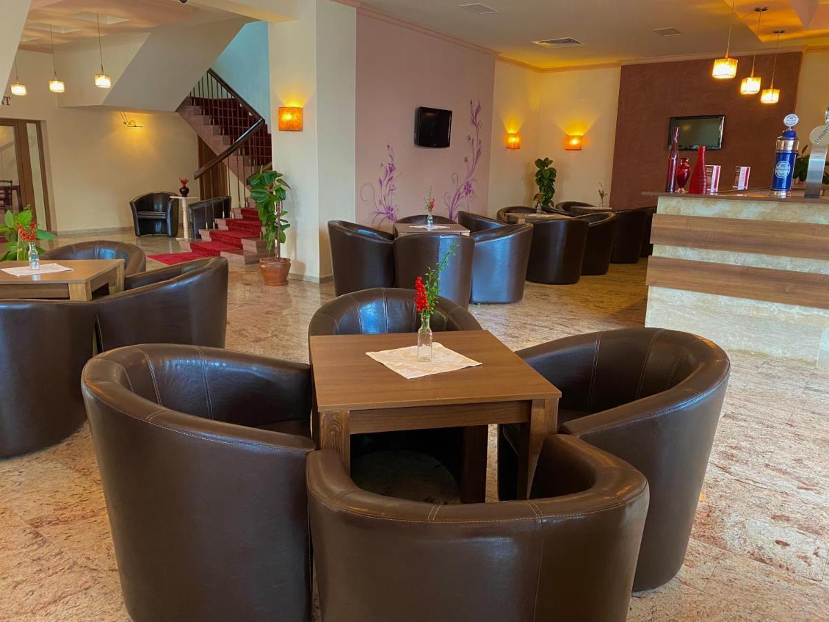 Hotel Termal Feredőgyógy Kültér fotó
